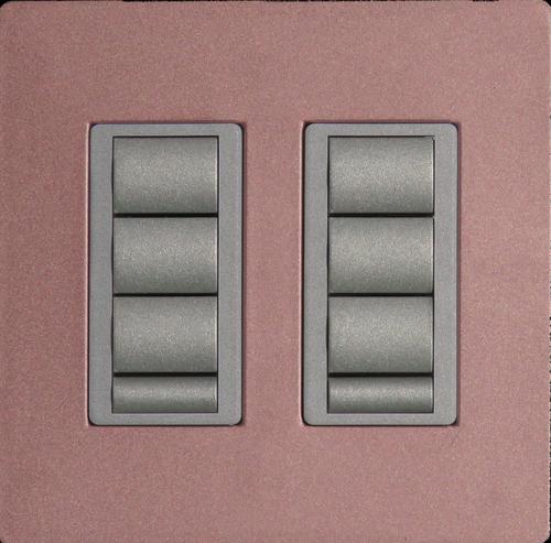 Xcene Wall AMP V2 4x4 Rosé e Cinza